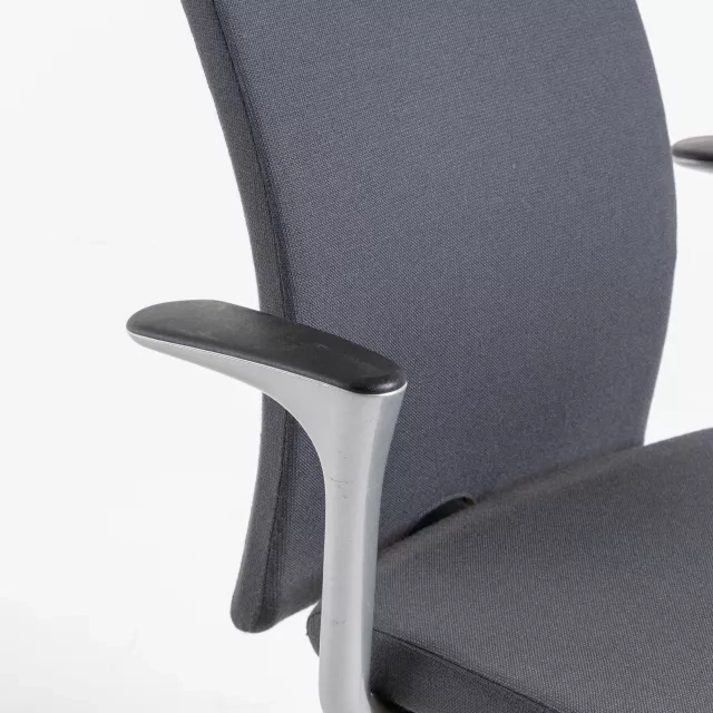 HÅG Konferensstol H04 4472 Communication på hjul Gray 4